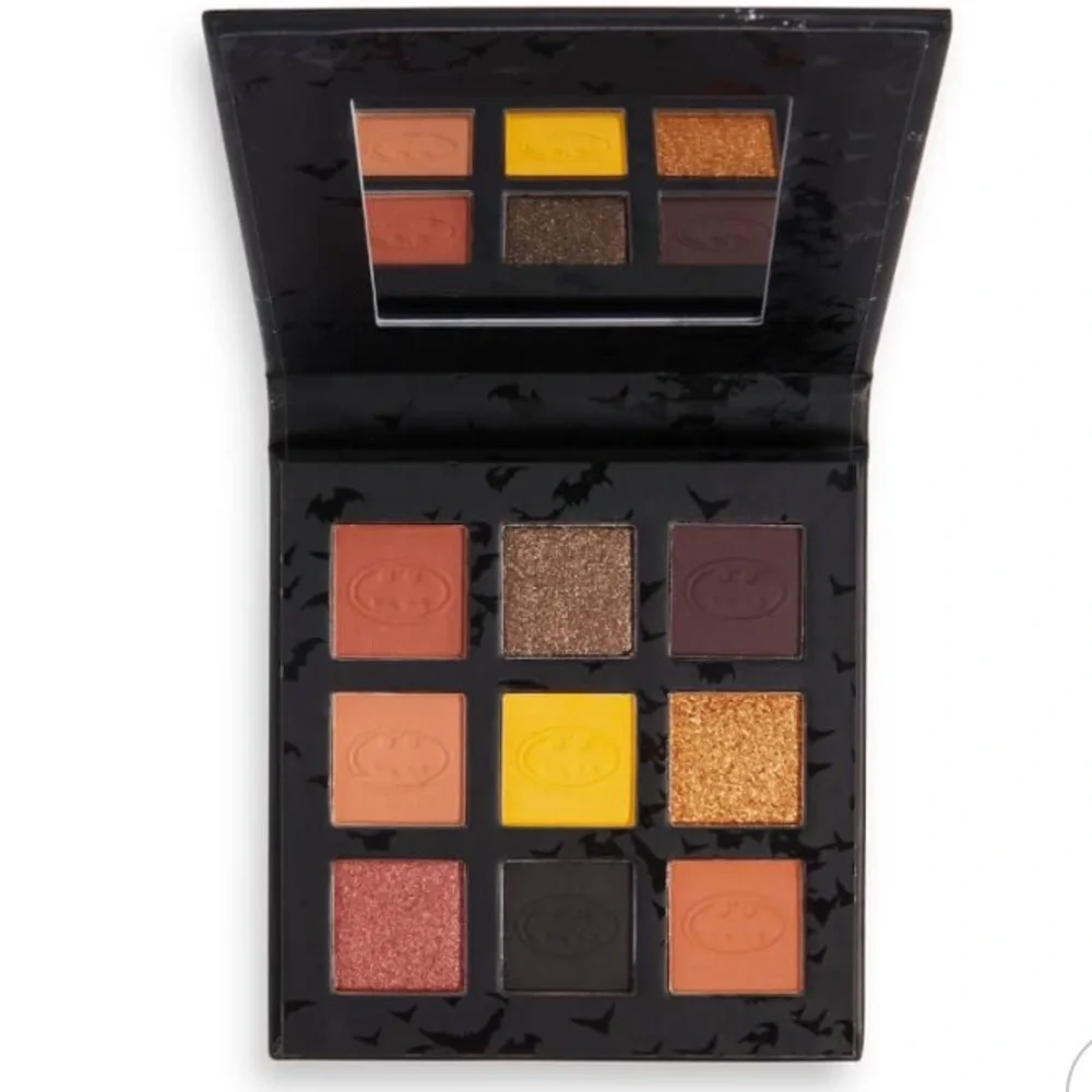 DC Comics Batman X Revolution I Am The Batman‎ Eyeshadow Shadow Palette